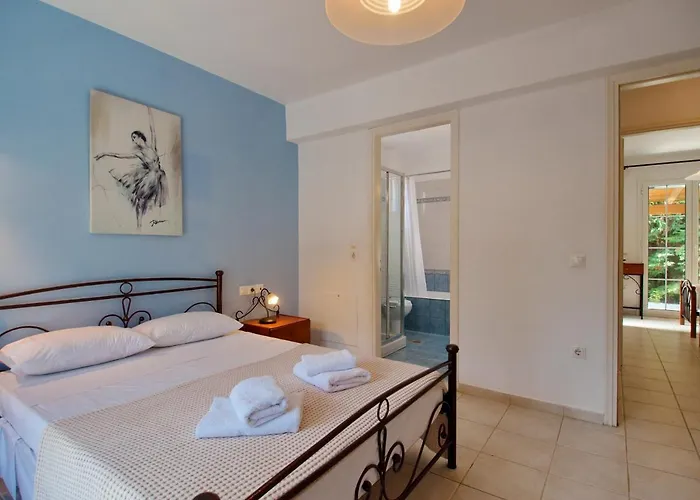 Afroditi, Spartia, Kefalonia Livathos (Kefalonia)